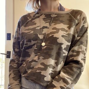 Camo crewneck sweatshirt